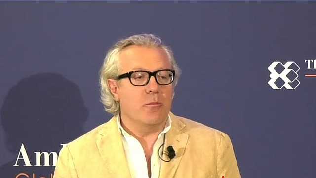 Responding to market changes while respecting brand values. Tod’s experience