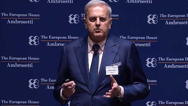 Il futuro non è più quello di una volta. L’ironia di Enrico Bertolino per capire persone e lavoratori di domani