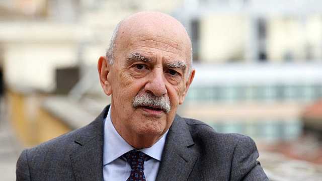 Analisi dei trend macro-economici, demografici, sociali e produttivi del sistema Paese