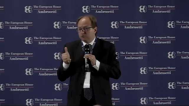 Orchestra as a company: a real leader must be effective and know how to listen