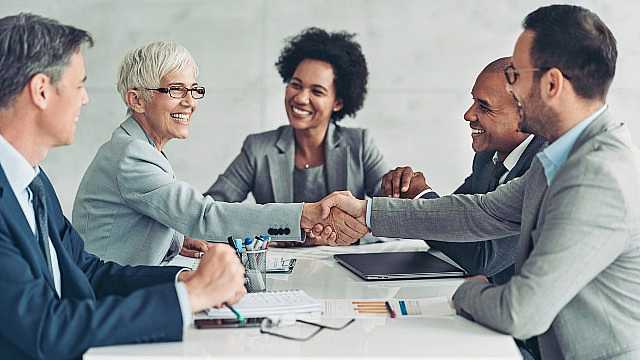 Getting along: how to work with anyone (even with difficult people)