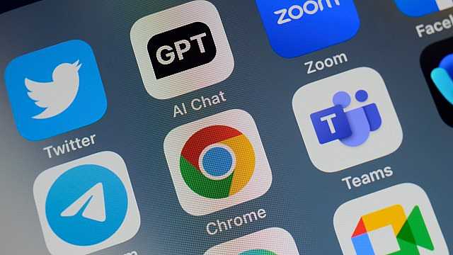 GPT and Generative AI Chat: a disruption to seize 