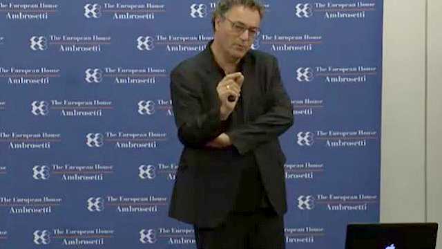 Virtualization and Augmented Reality: the Case of Microsoft HoloLens