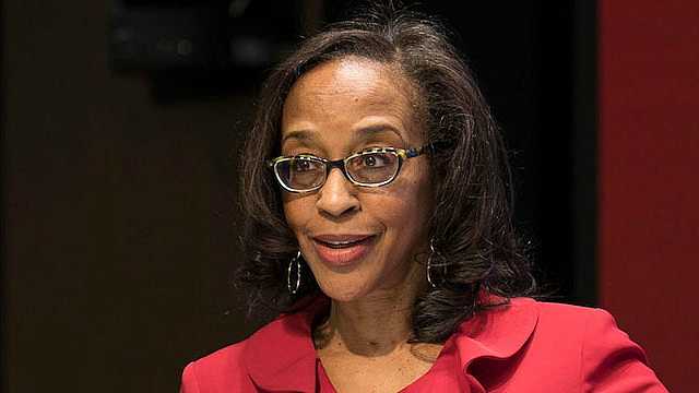 What are the main D&I challenges and measurement tools?